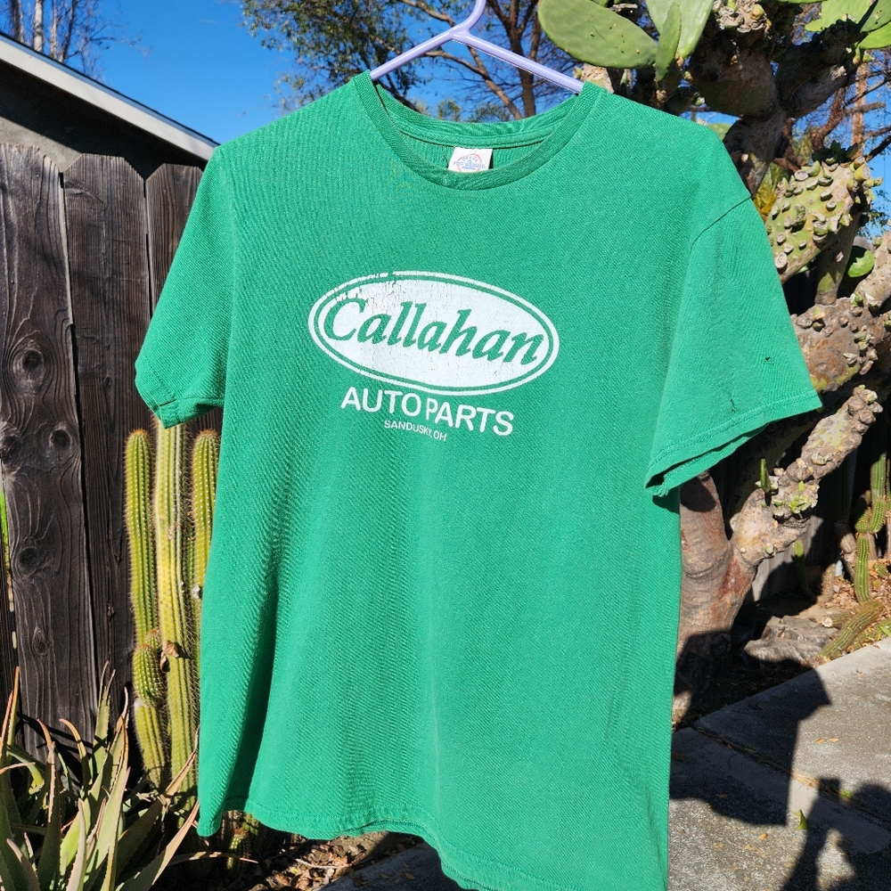 Vintage Mens Garage Print Tee (Medium)